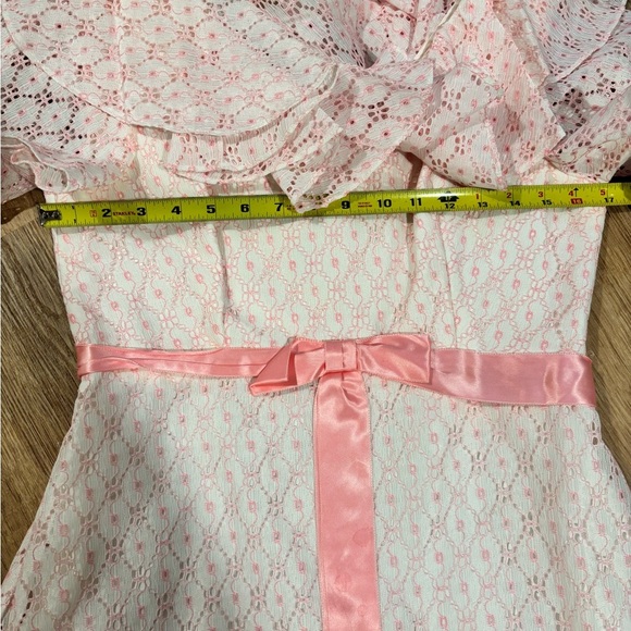 Vintage Woman’s Dress 70’s Pink Ruffle Lace Empire Waist Maxi With Satin Ribbon - Picture 6 of 9